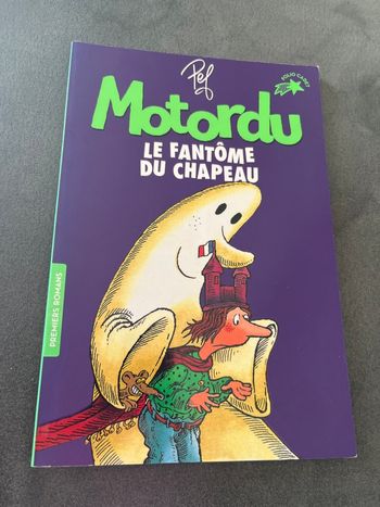 Premiers Roman enfant  motordu le fantôme du chapeau