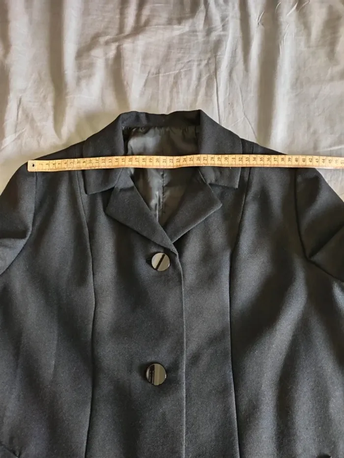 Veste noire - photo numéro 7
