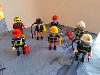 7 personnages pompiers playmobil