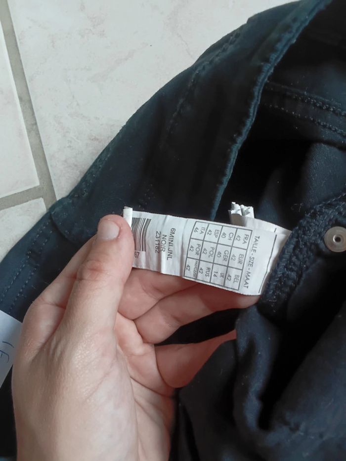 Jupe courte Taille 42 denim🌹 - photo numéro 3