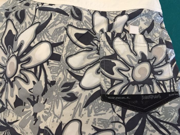 Short de bains# O’NEILL#taille XS - photo numéro 4