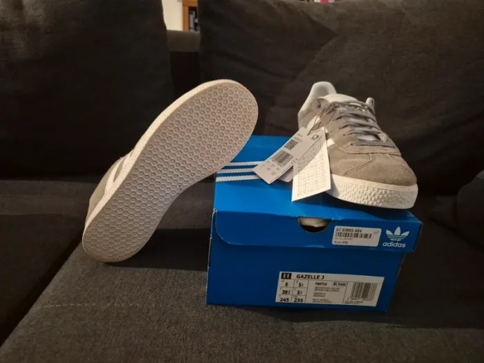 Gazelle J. FW0716. Pointure 38 2/3