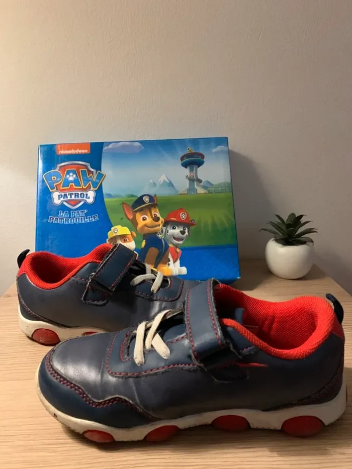 Chaussure d’enfant taille 29 - photo numéro 2