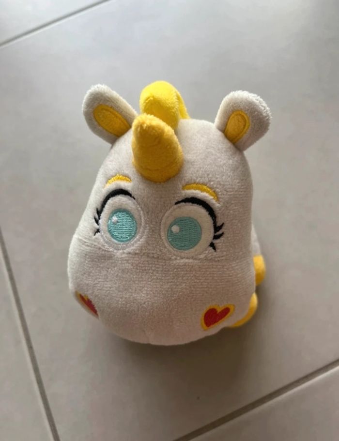Peluche licorne Disney Pixar - photo numéro 2