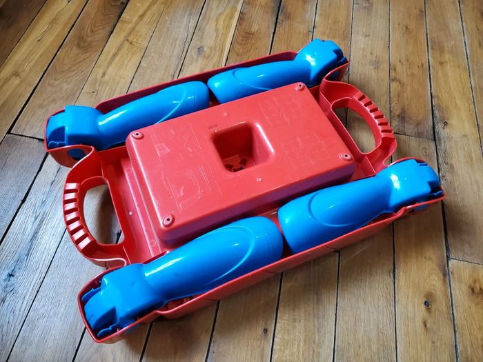 Table et mega bloks - photo numéro 5