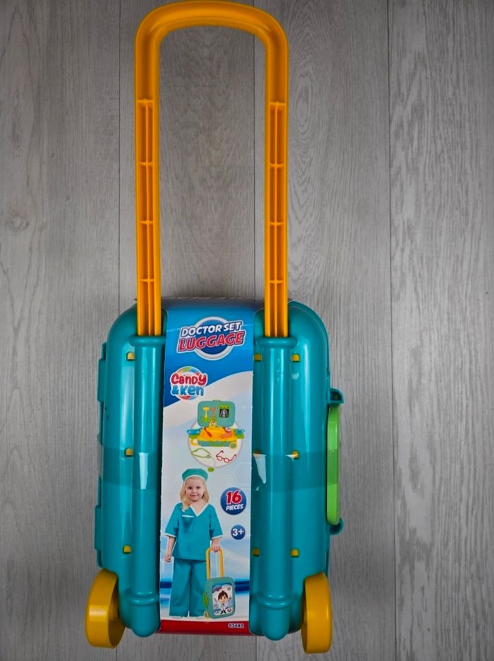 🌟 Valisette de Docteur pour Enfant - Doctor Set Luggage Candy & Ken 🌟 - photo numéro 2