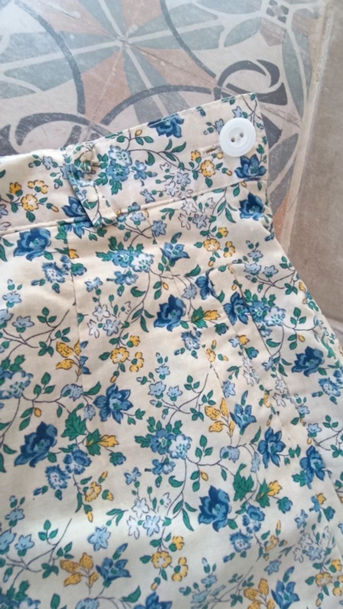 Très joli pantacourt Kerrymara - taille 38 - photo numéro 3