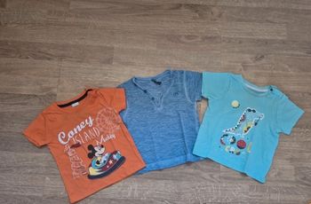 Lot t-shirts manches courtes 12 mois