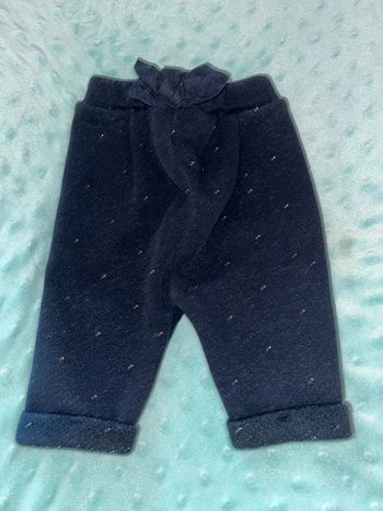 Lot pantalon et legging