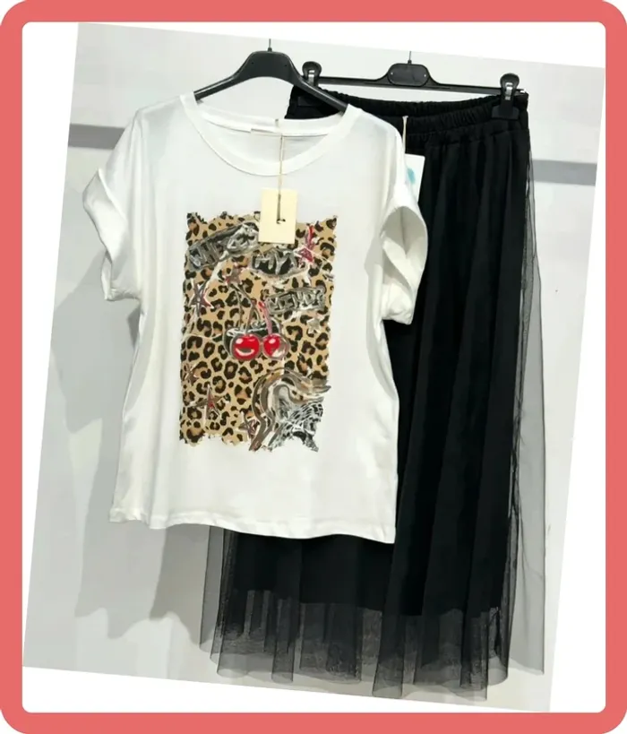 T-shirt cerise 🍒 léopard - Taille Unique - Neuf