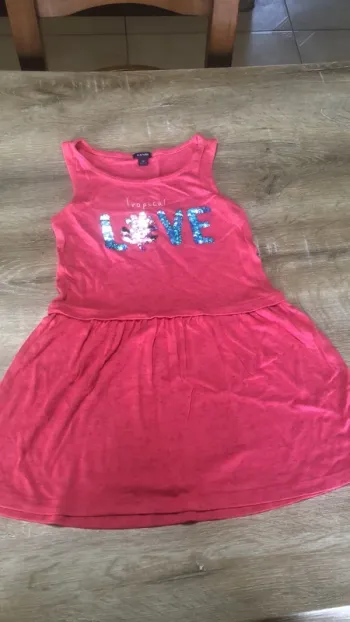 Robe rose