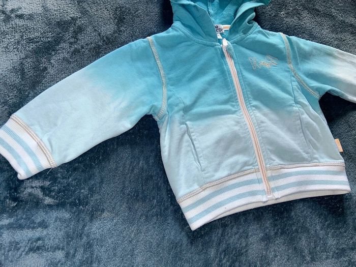 Gilet à capuche - photo numéro 2