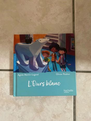 Livre l’ours blanc McDo