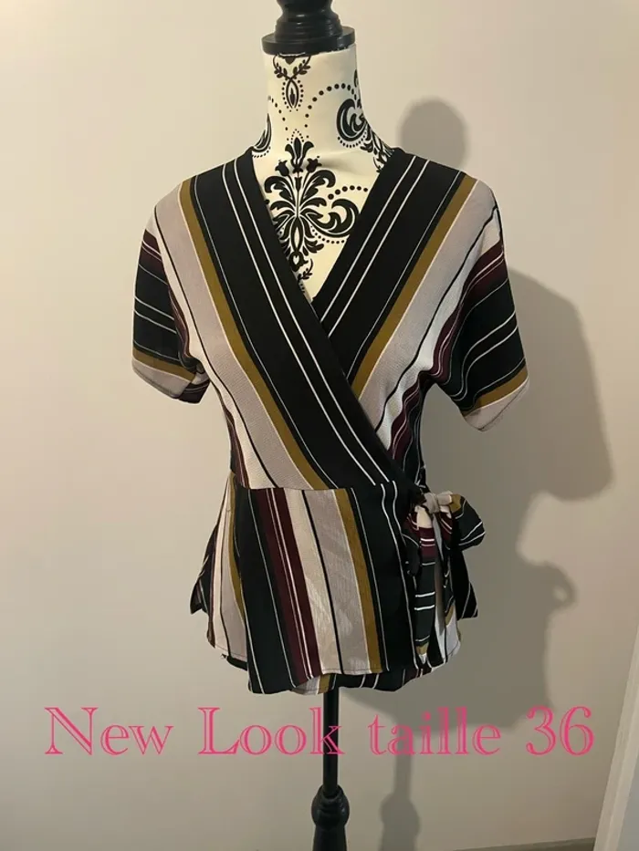 Blouse cache cœur noir rayure vert foncé moutarde blanc beige bordeaux New Look taille 36