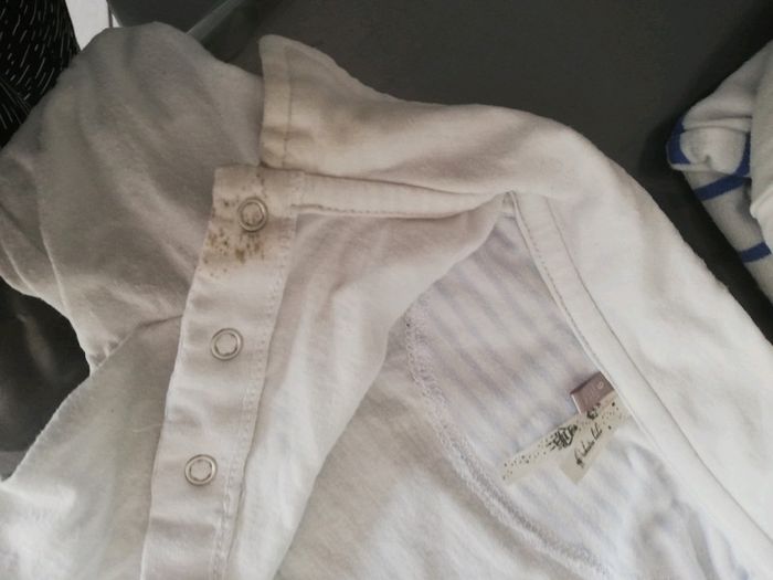 2 t shirt blanc 9 mois manches longues - photo numéro 7