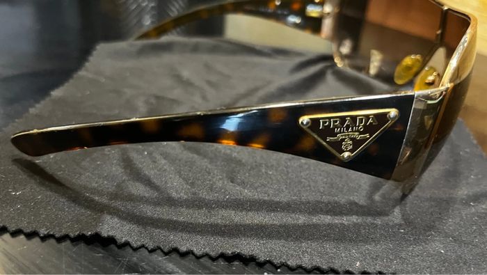 Lunette de soleil prada - photo numéro 6
