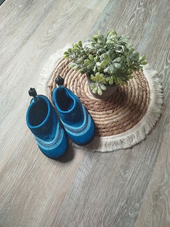 Chaussures de piscine