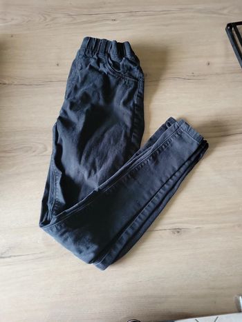 Pantalon noire