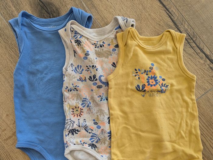 Lot de bodies - photo numéro 3