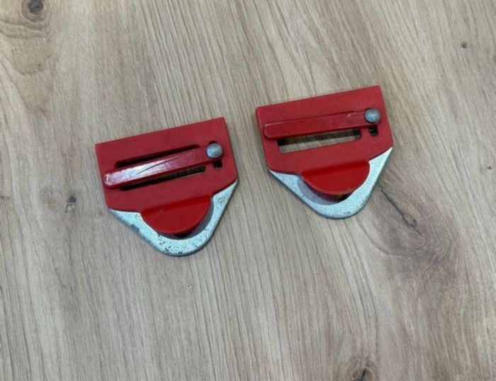 Fixation auto voiture nacelle chicco