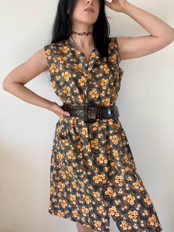 Robe à fleurs vintage années 70 noire et orange 🍊 - photo numéro 5