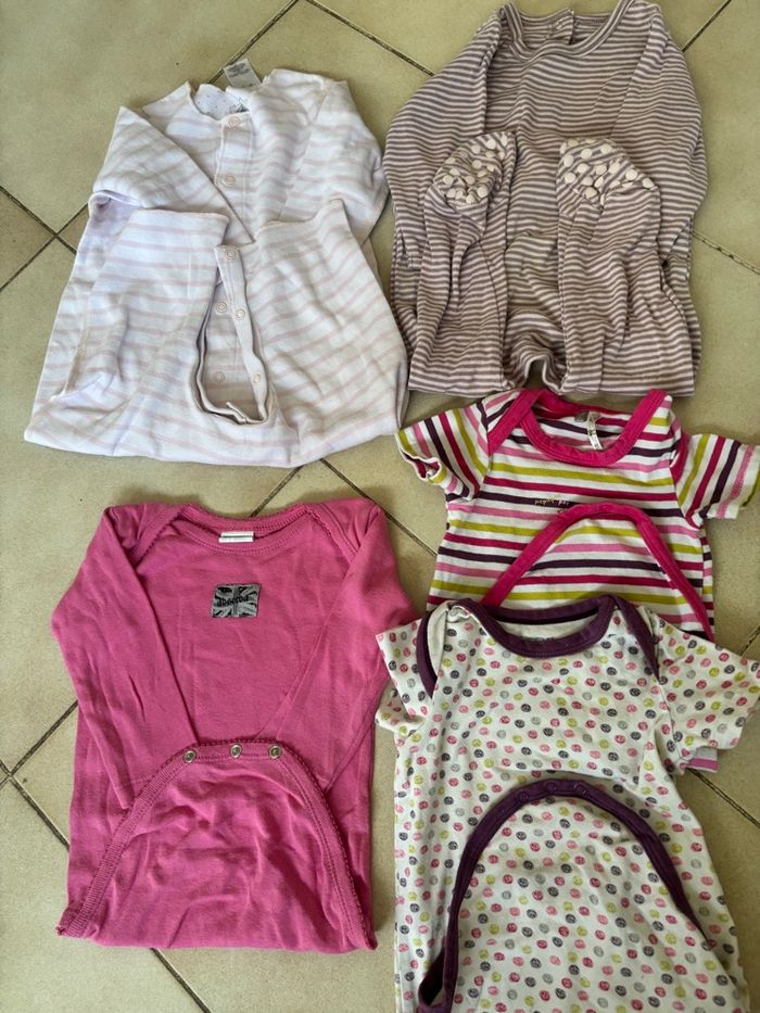 Lot vêtements fille 12 mois - photo numéro 7