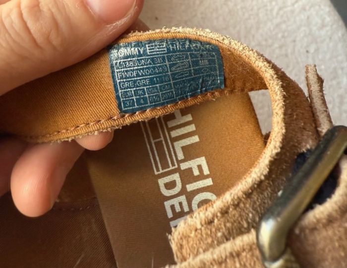 Compensé Tommy Hilfiger - photo numéro 5