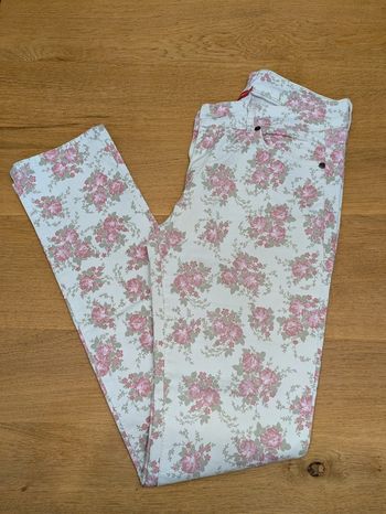 Jean slim fleuri T40