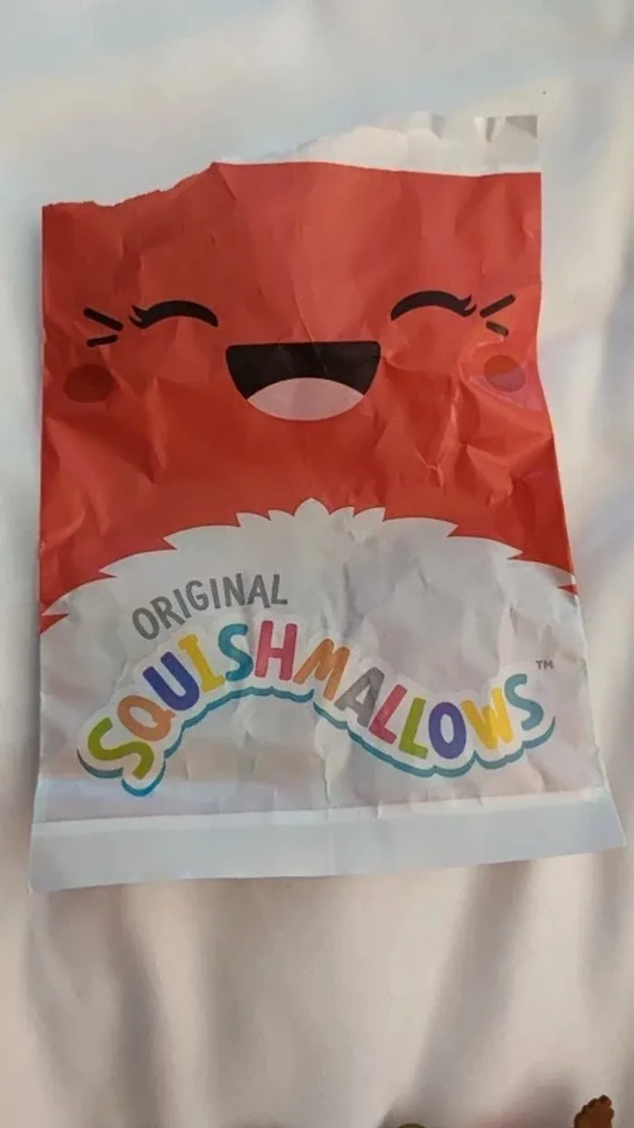 Original squishmallows mirren papillon - photo numéro 4