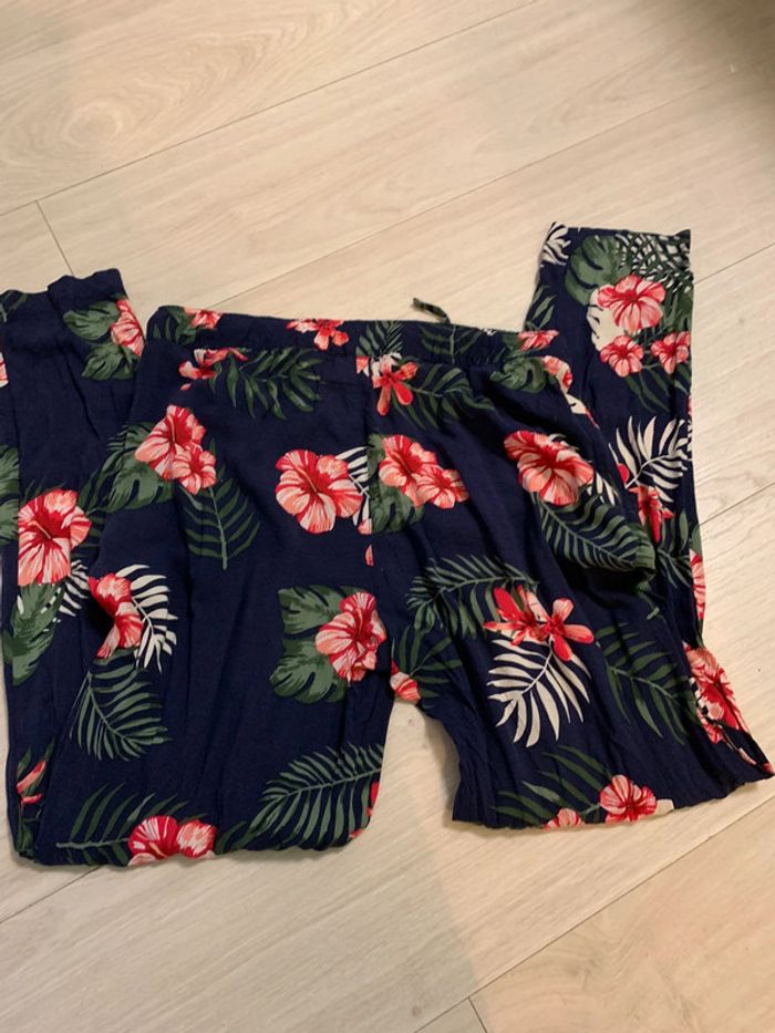 Pantalon fluide fleuri 38 - photo numéro 5