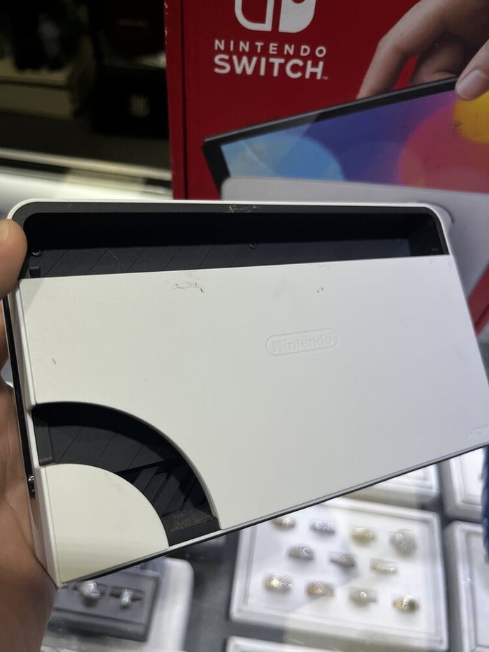 Nintendo Switch - photo numéro 7