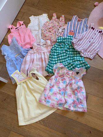 Lot de 5 robes et e combinaison été sergent major