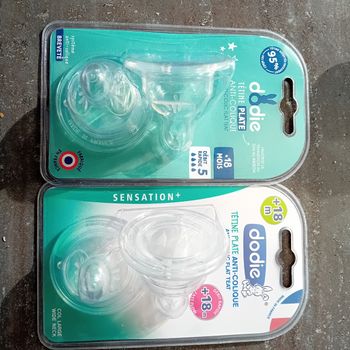2 lots de tetine pour biberon