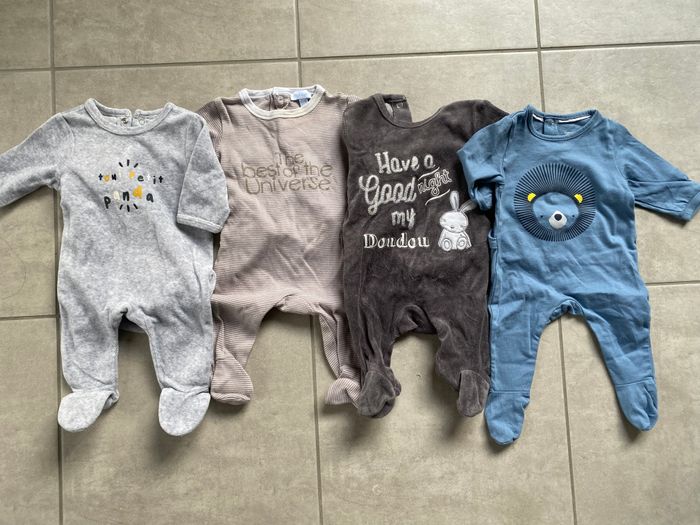Pyjamas