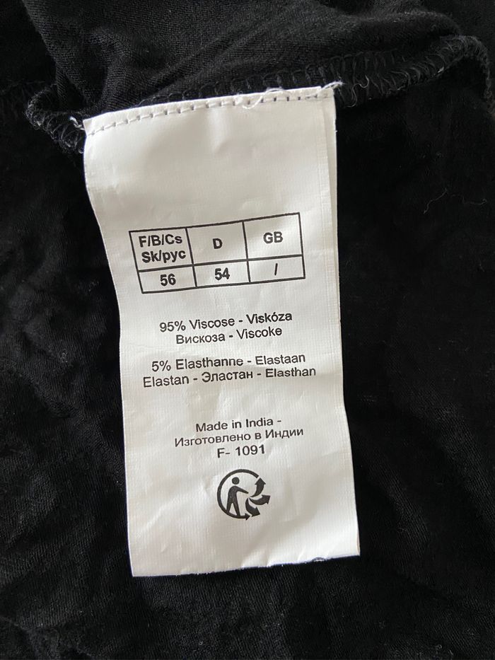 Robe noire imprimée - photo numéro 4