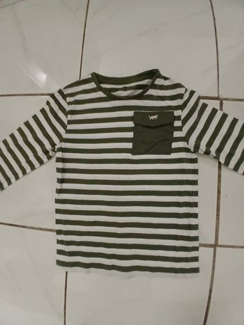 Pull en coton garcon taille 8 ans marque gemo petite poche devant