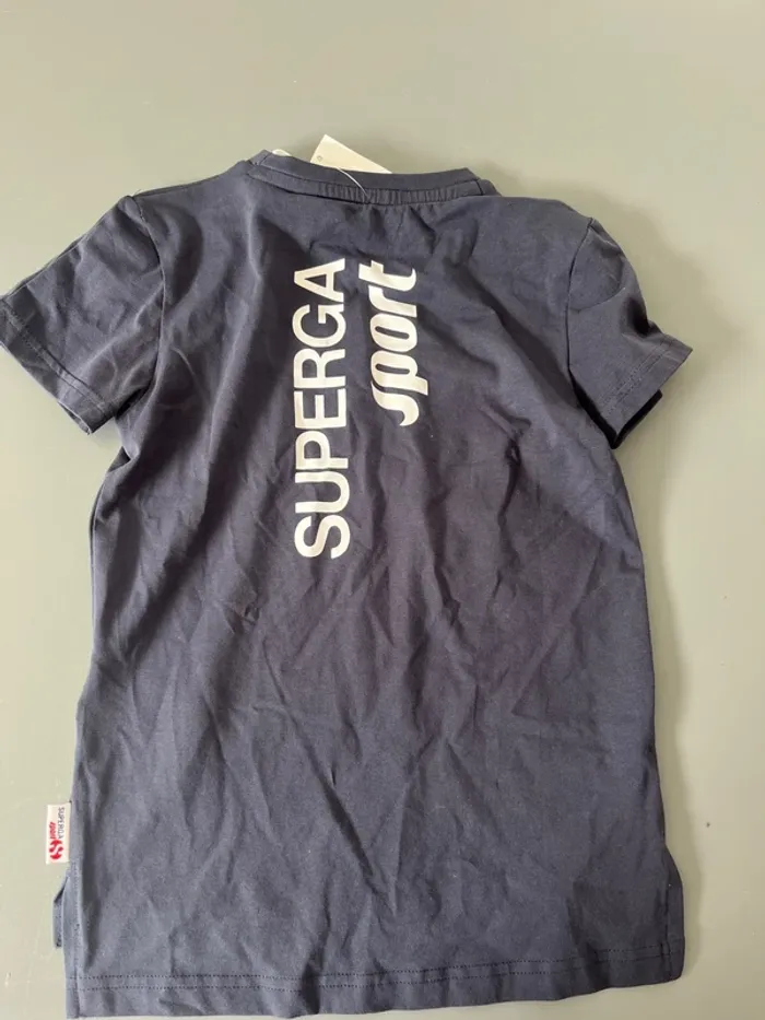 T-shirt neuf - photo numéro 4