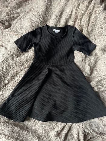 Robe noire 8 ans
