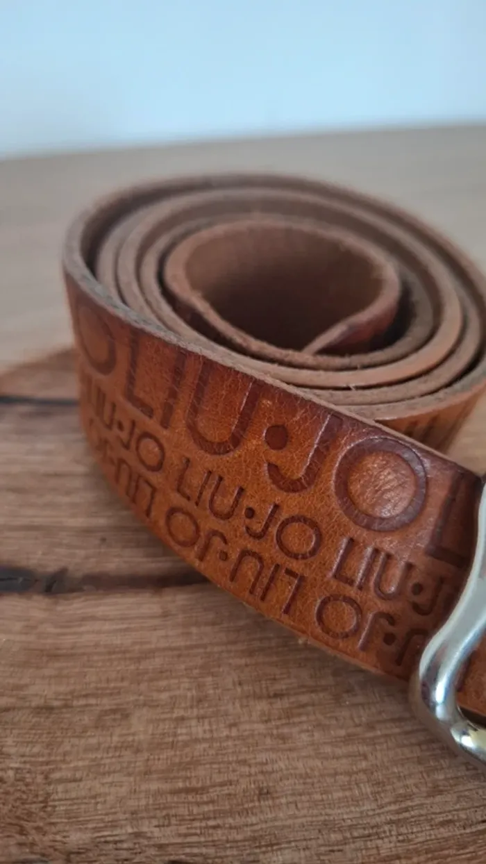 Ceinture Liu Jo en cuir véritable - camel - très bon état - Intemporel de qualité liu jo - photo numéro 2