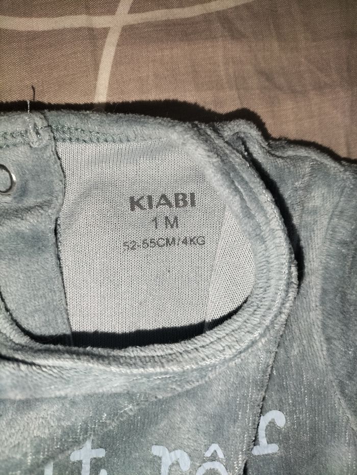 Pyjama Kiabi 1 mois - photo numéro 2