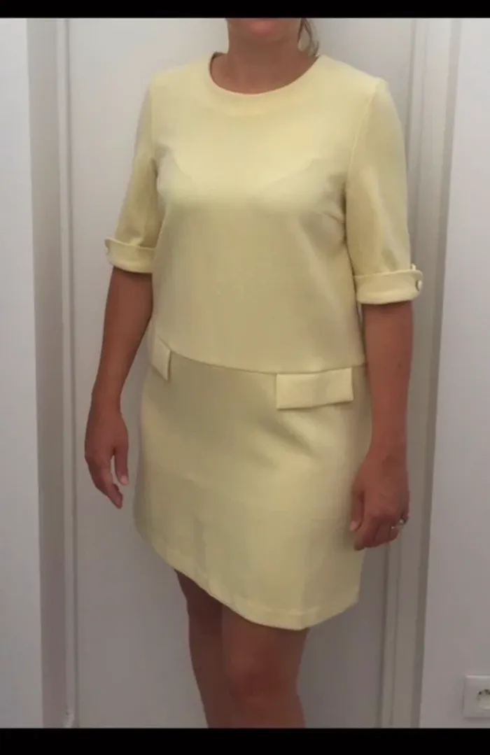 Robe jaune - photo numéro 2