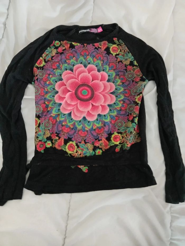 Tee-shirt long avec fleur