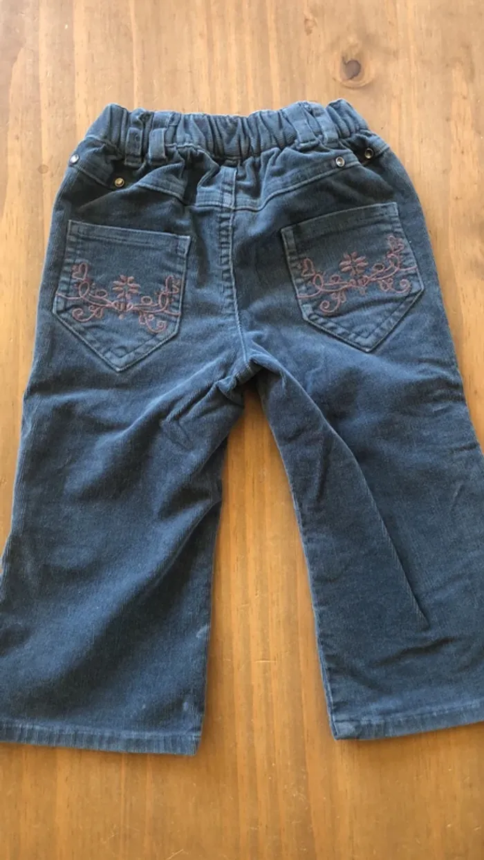 Pantalon velours - 18 mois - photo numéro 2