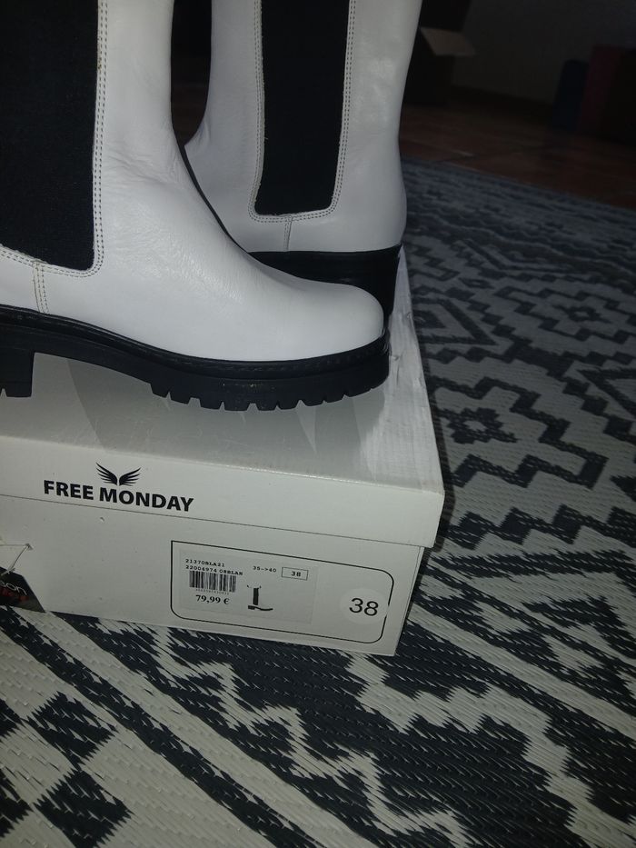 Bottes en cuir - photo numéro 2