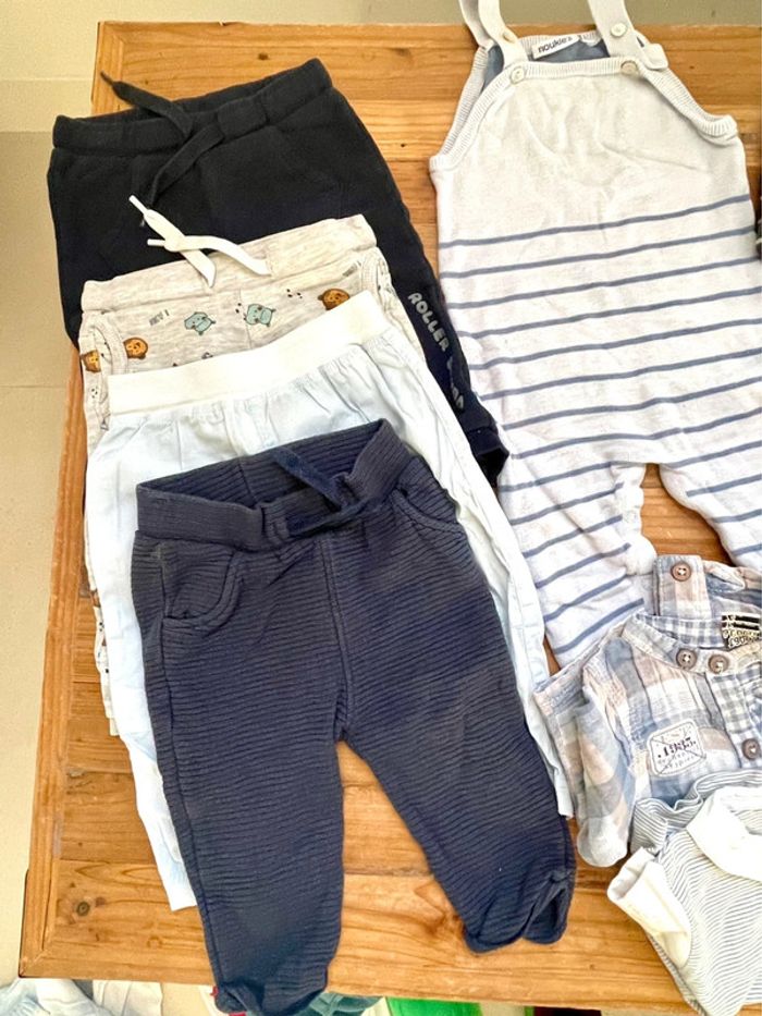 Lot de vêtements bébé - photo numéro 2