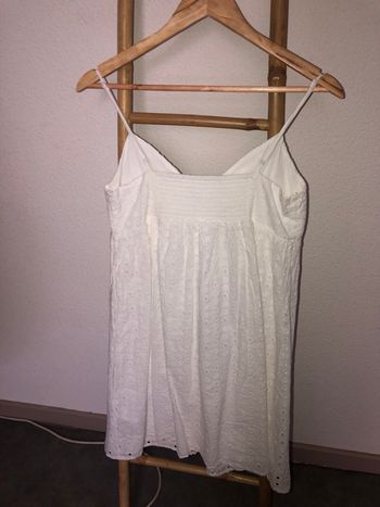 Robe dentelle anglaise femme