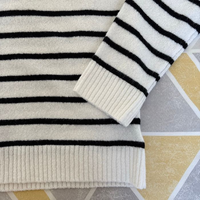 Pull léger - photo numéro 4