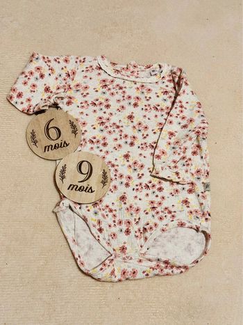 Grenouillère Bodie à fleurs