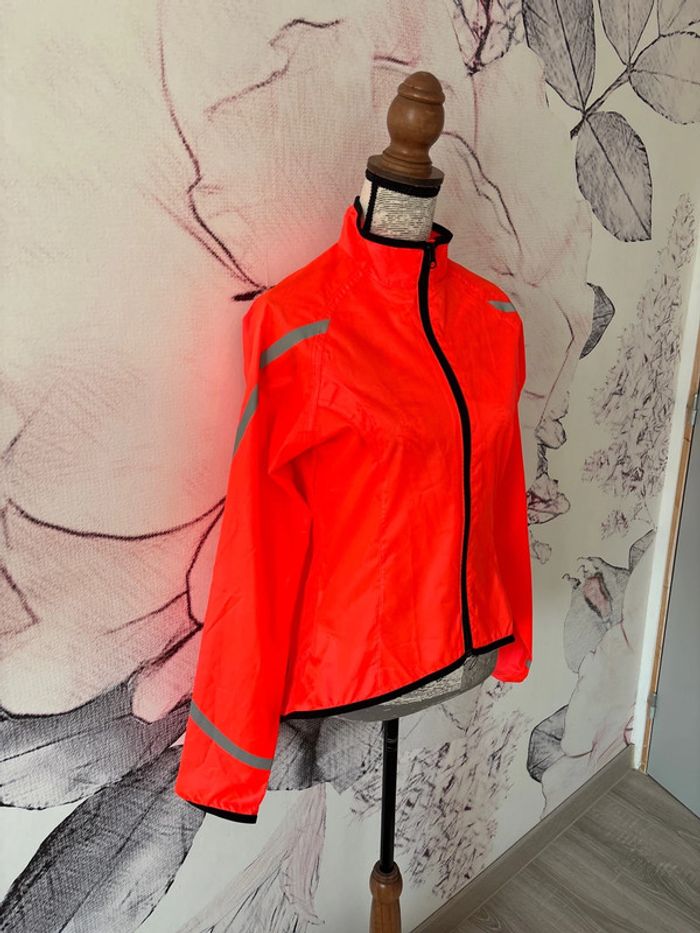 Veste coupe vent vélo Btwin femme taille S - photo numéro 2