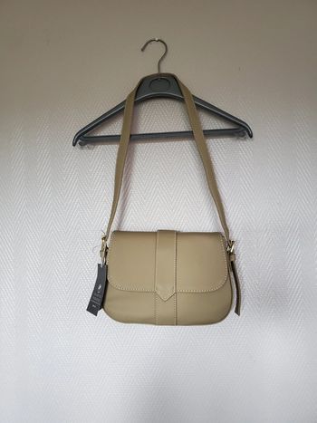 Sac à main neuf